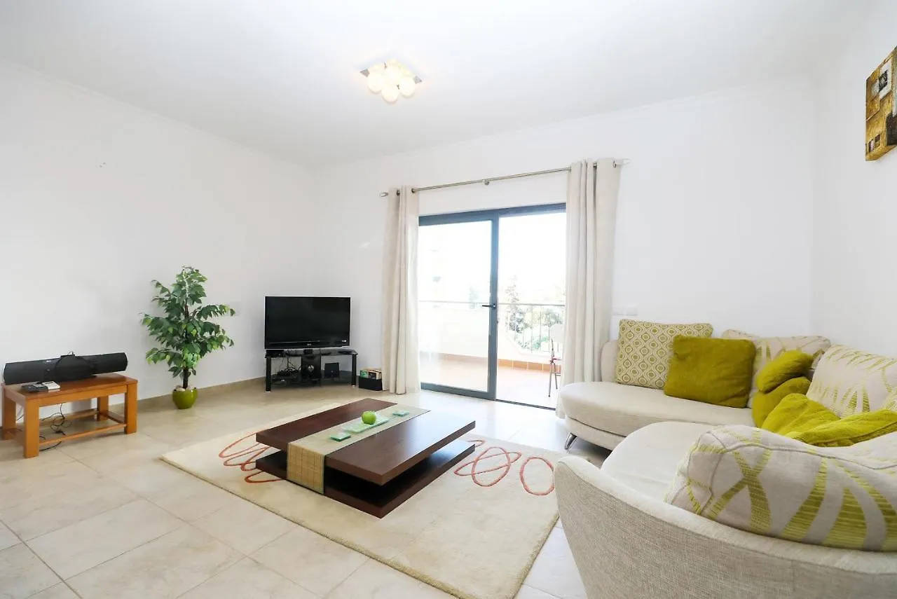 A68 - Palmeiras Paz Apartment Lagos